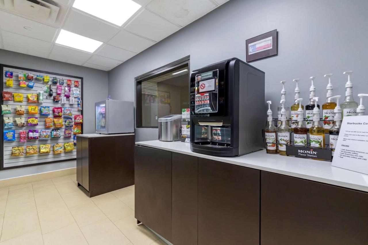 Best Western Plus Mcallen Airport Hotel Exterior photo